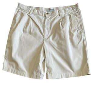 Evergreen Light Khaki Flat Front Casual Cotton Shorts, Size 40